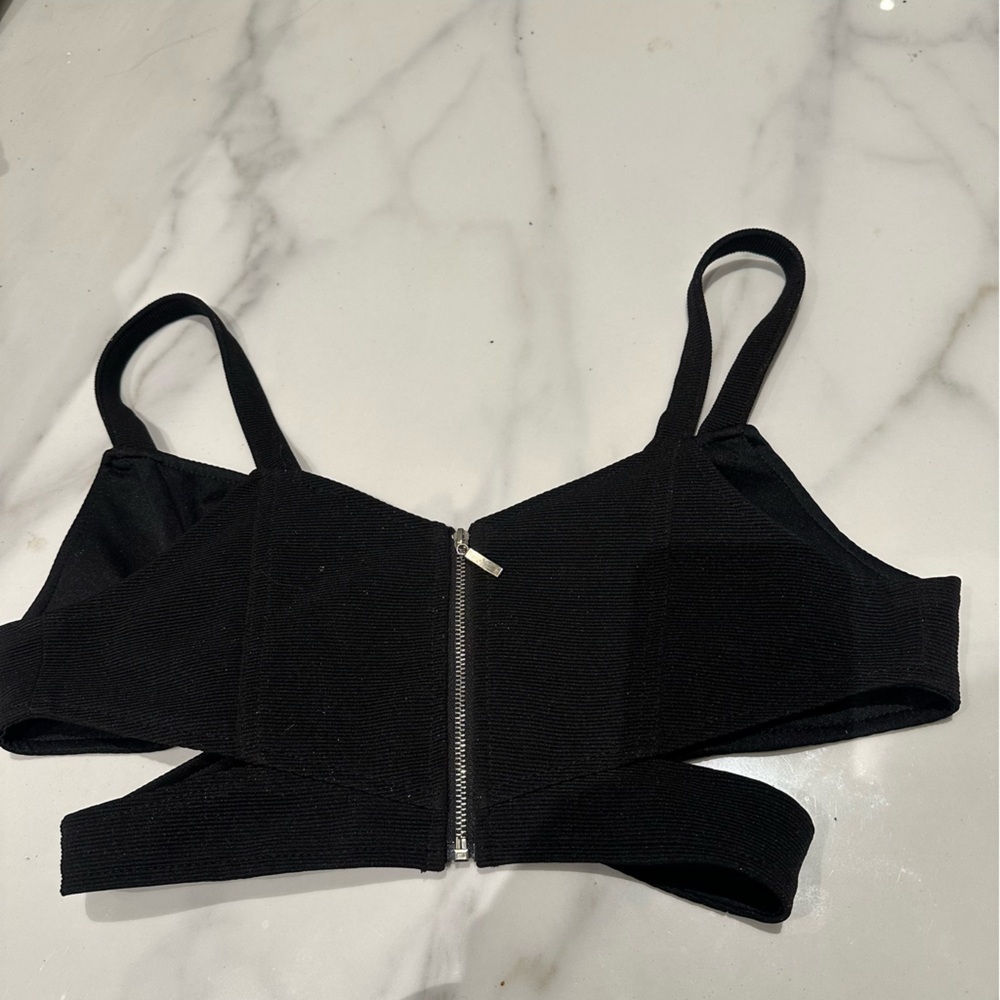 Black sexy crop top